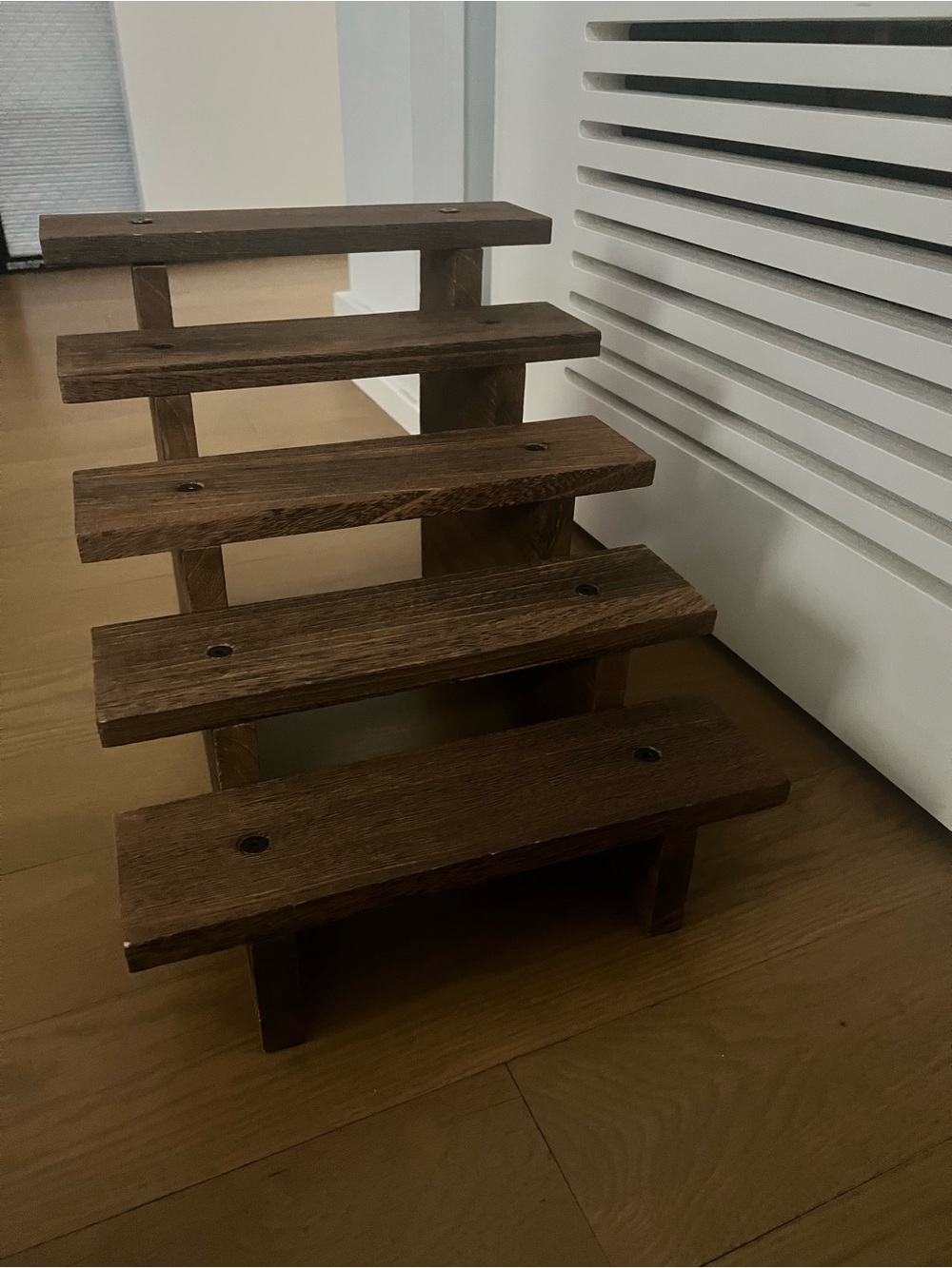 Bed Bath & Beyond Dark Brown Wood 5-Tier Display Shelf